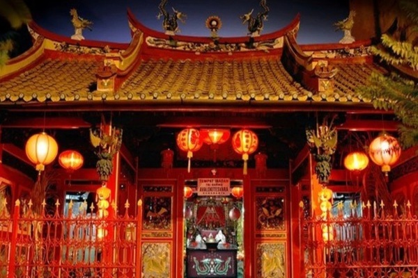 Vihara Tien Kok Sie Alokiteswara