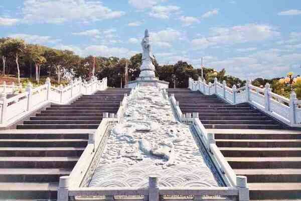 Klenteng Dewi Kwan Im