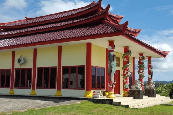 Vihara Bukit Naga