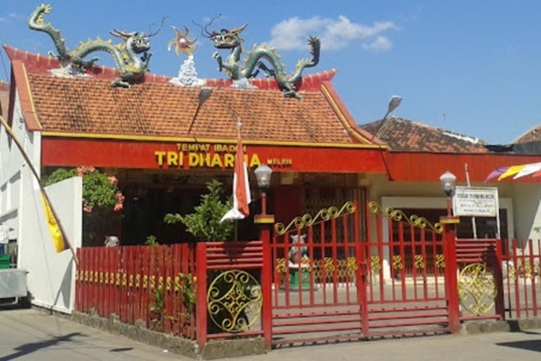 Klenteng Tri dharma Weleri