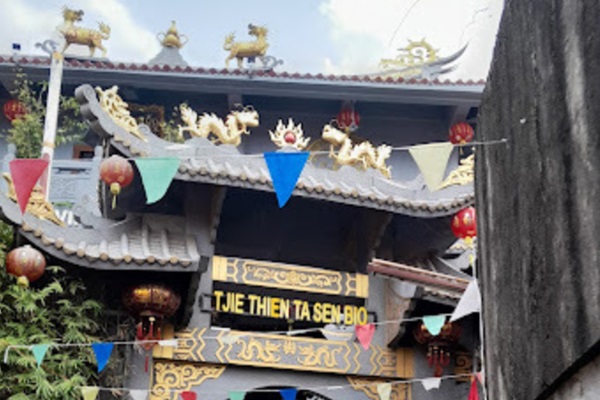 Vihara Dhamma Budhi Bhakti