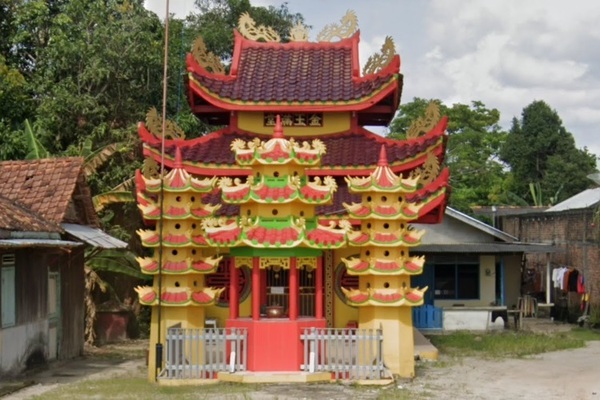 Kelenteng Amal Abadi